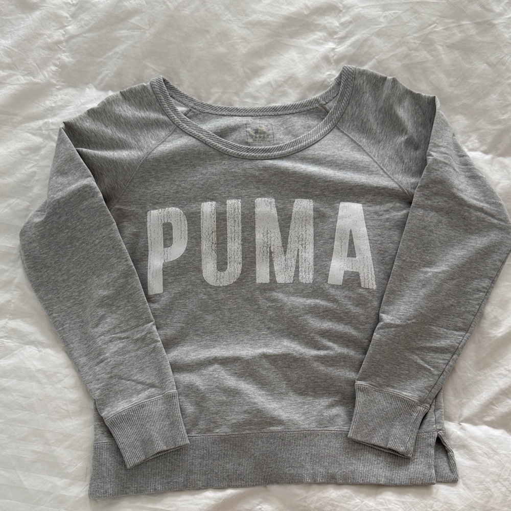 PUMA Women's Heather Gray Crew Neck Sweater